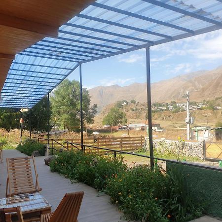 Hotel Tornisa Kazbegi מראה חיצוני תמונה